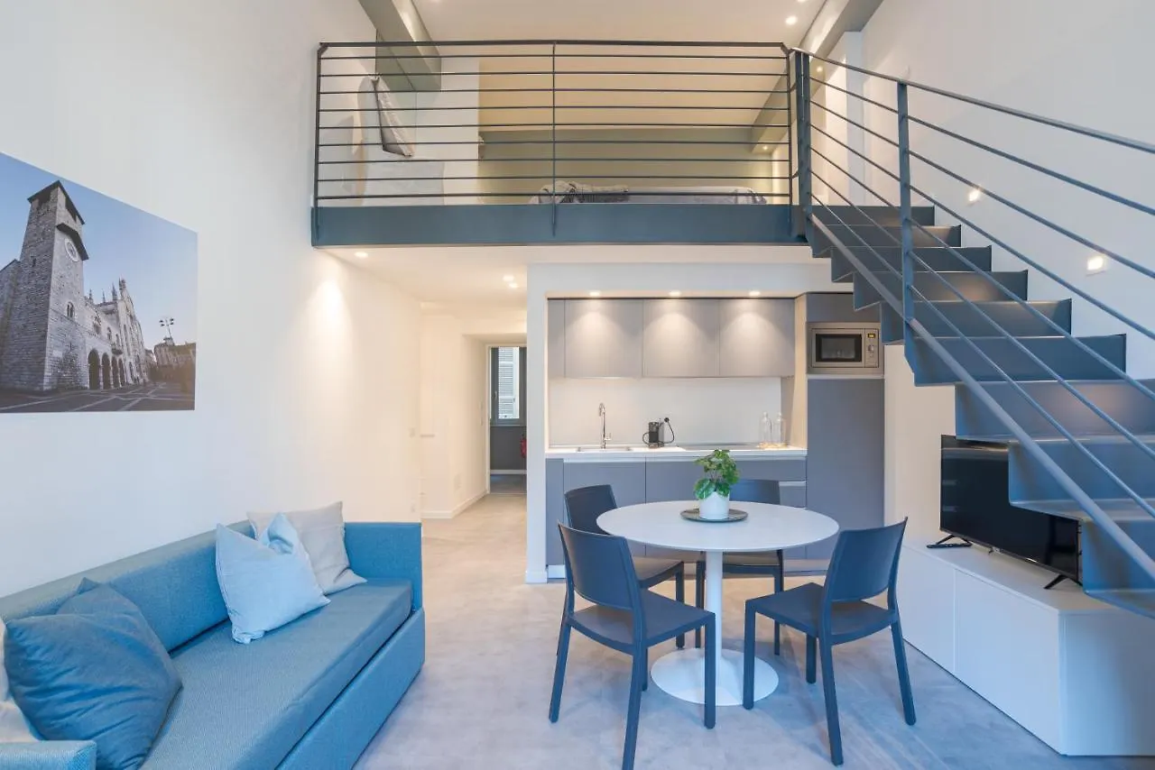 Apartament Suite Tigli - By Myhomeincomo Włochy