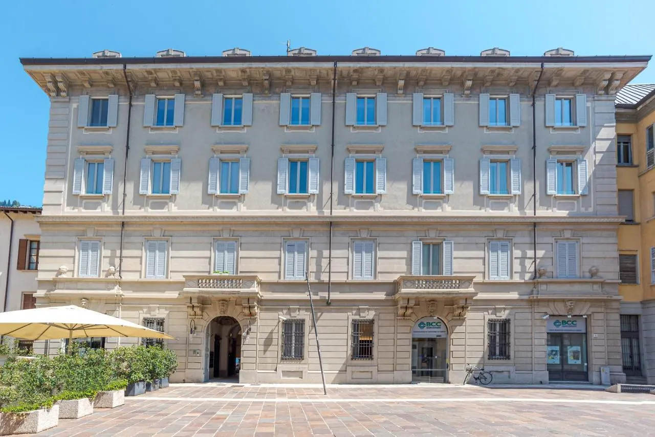 Apartament Suite Tigli - By Myhomeincomo